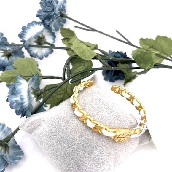 New Tory Burch Gemini White Leather Cuff Bracelet - Picture 6 of 10